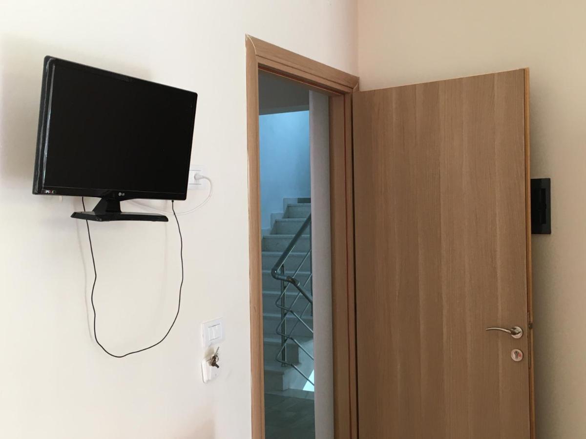 Villa Olivia Grove Himare Luaran gambar